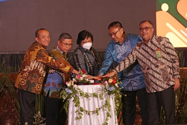 Digitalisasi Proses AMDAL: Menuju Transparansi dan Efisiensi